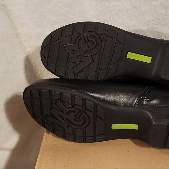 Walking cradle size 10 nappa boots 👢 - Picture 11 of 11